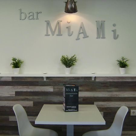 Pension Miami 알마초라 외부 사진